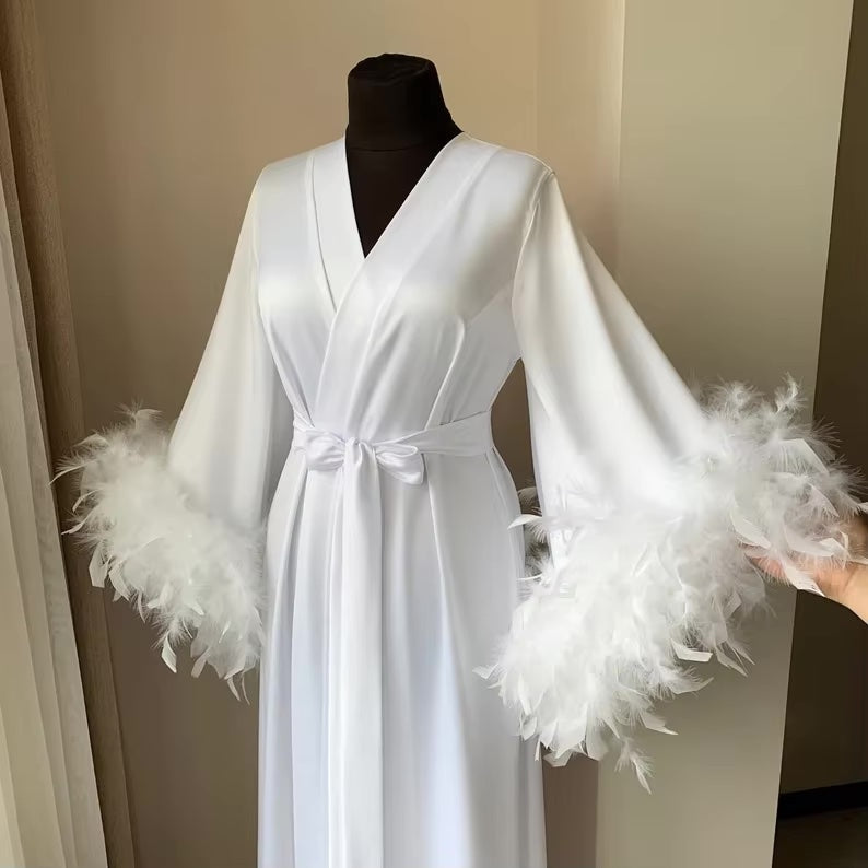 Bata Larga con Plumas