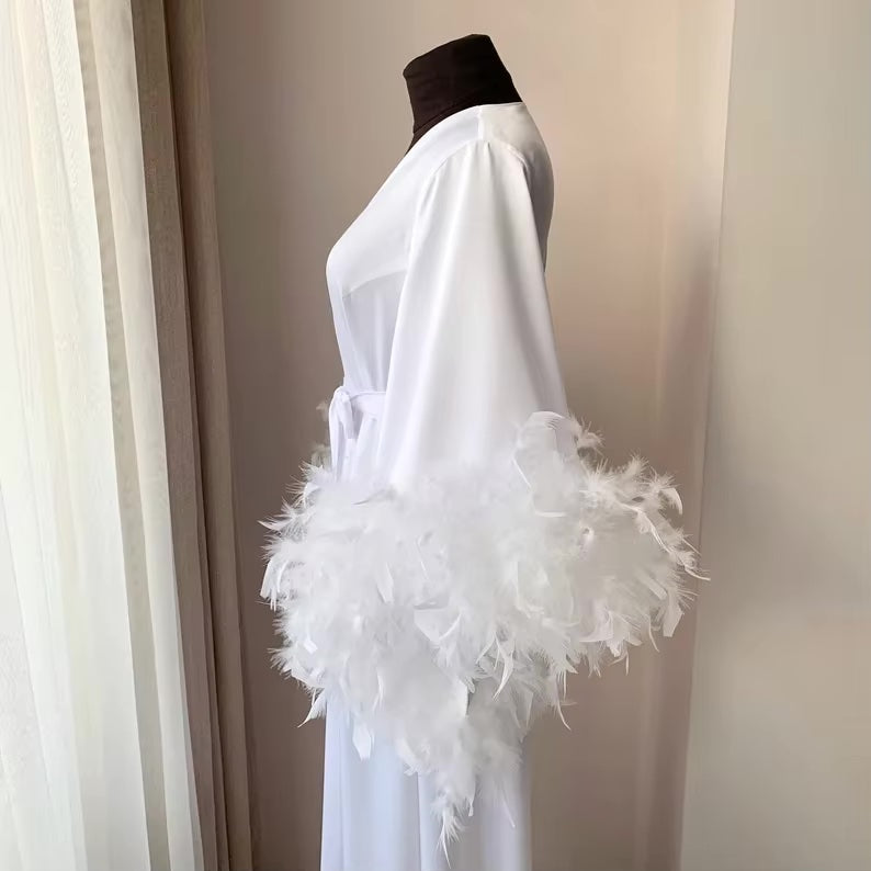 Bata Larga con Plumas