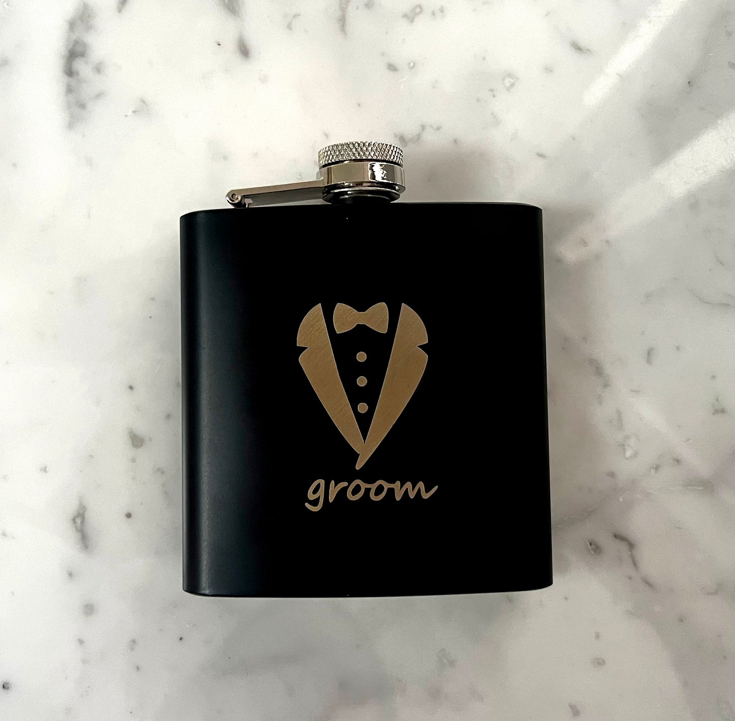 Anforita Groom Color Negro